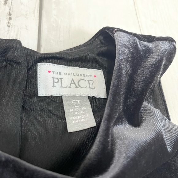 The Children’s Place Girl’s Holiday Dress size 5T - Picture 3 of 3